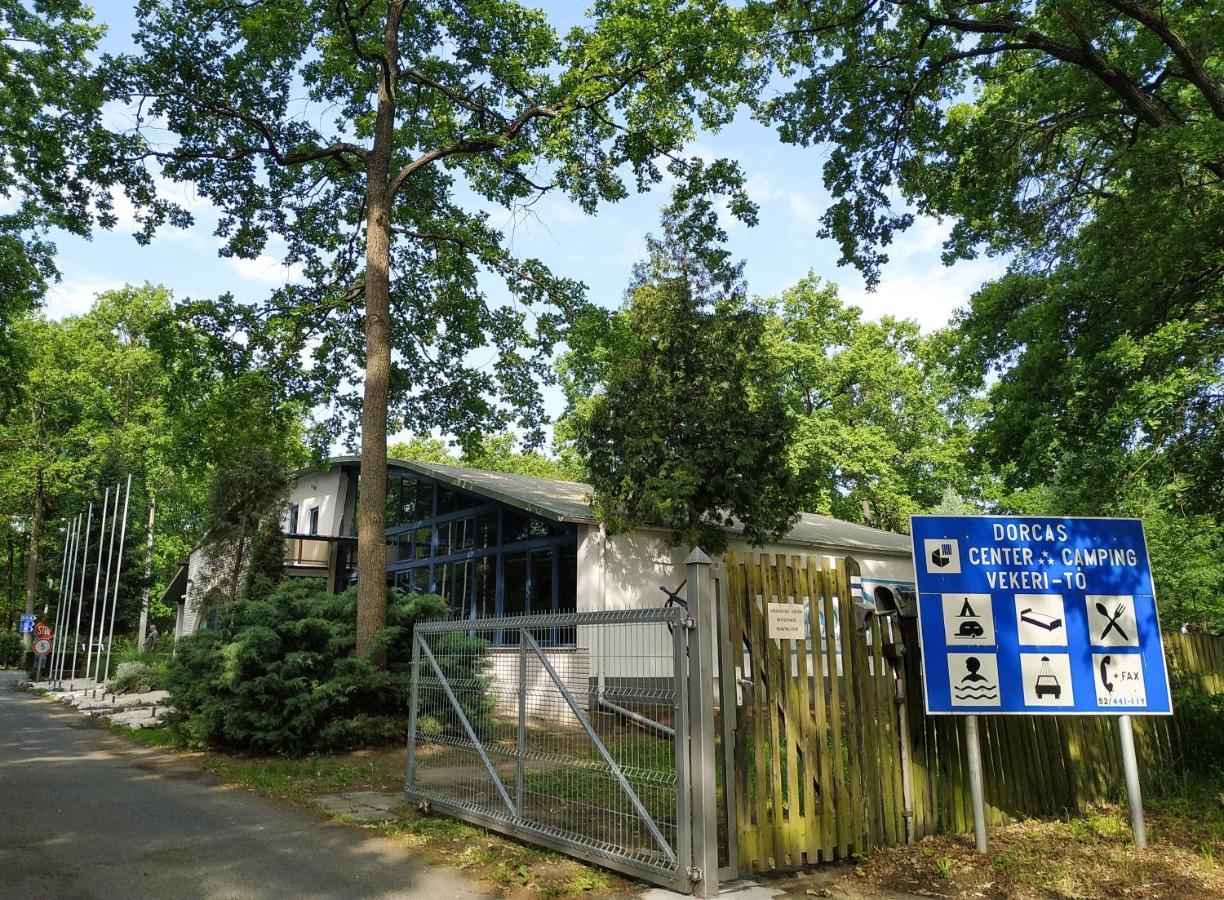 Hotel Dorcas Center&Camping Debrecen Exterior foto